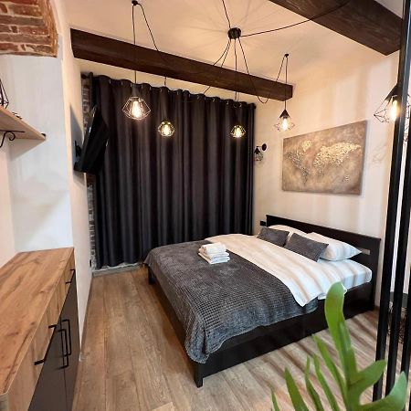 Cozy Loft На Староєврейській 24 Lviv Bagian luar foto