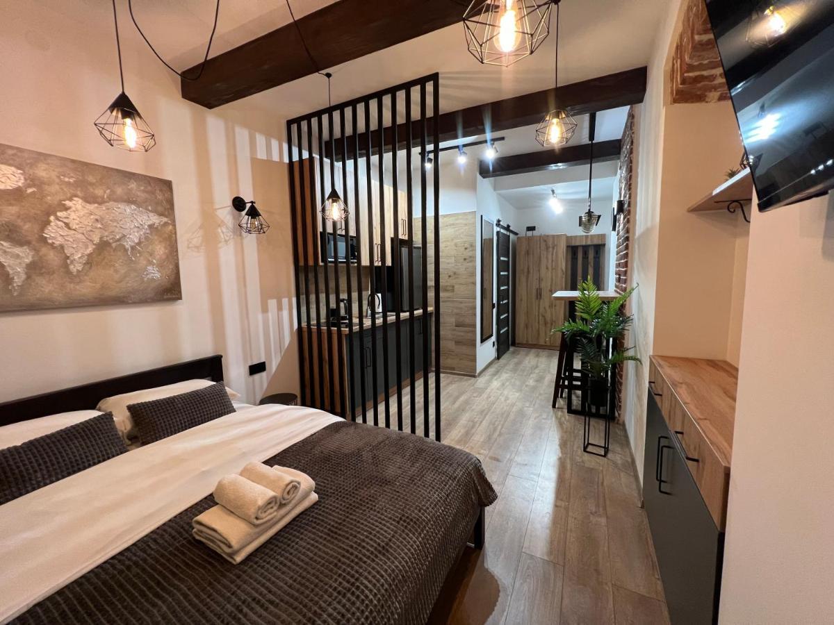 Cozy Loft На Староєврейській 24 Lviv Bagian luar foto